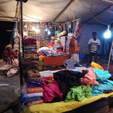 Keur Ayip - night market