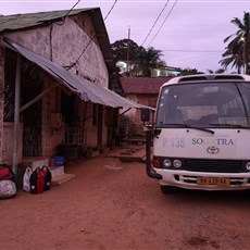 Lambaréné to Libreville by bus