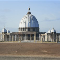 Leaving Yamoussoukro - basilica