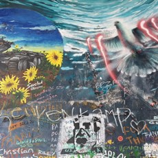 Lennon Wall, Prague