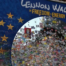 Lennon Wall, Prague