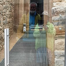 Tombs near Shipka - selfie