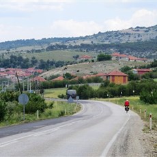 Between Eğirdir and Şarkikaarağaç