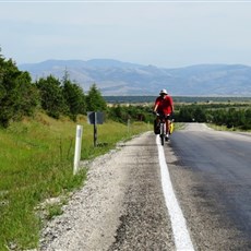 Between Şarkikaarağaç and Beyşehir