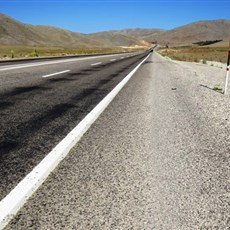 Between Doğanşehir and Gölbaşi