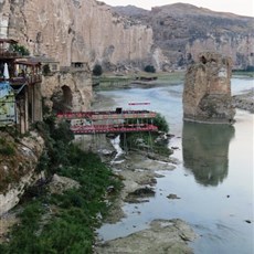 Hasankeyf - old bridge