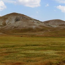 Between Muradiye and Çaldiran