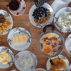 Van breakfast