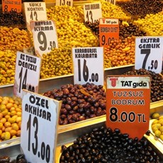 Istanbul - near bazaars 