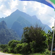 Between Vang Vieng and Kasi