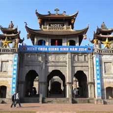 Phat Diem cathedral