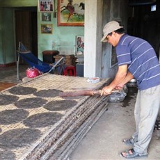 Making crisp bread