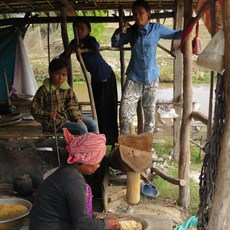 Between Svay Rieng and Neak Leuong