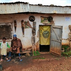 Foumban - artisans street