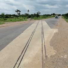 Lomé to Agbélouvé - railway to nowhere